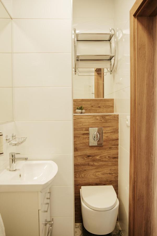 Apartamenty Czestochowa Eu 'Garaz Gratis' Ngoại thất bức ảnh