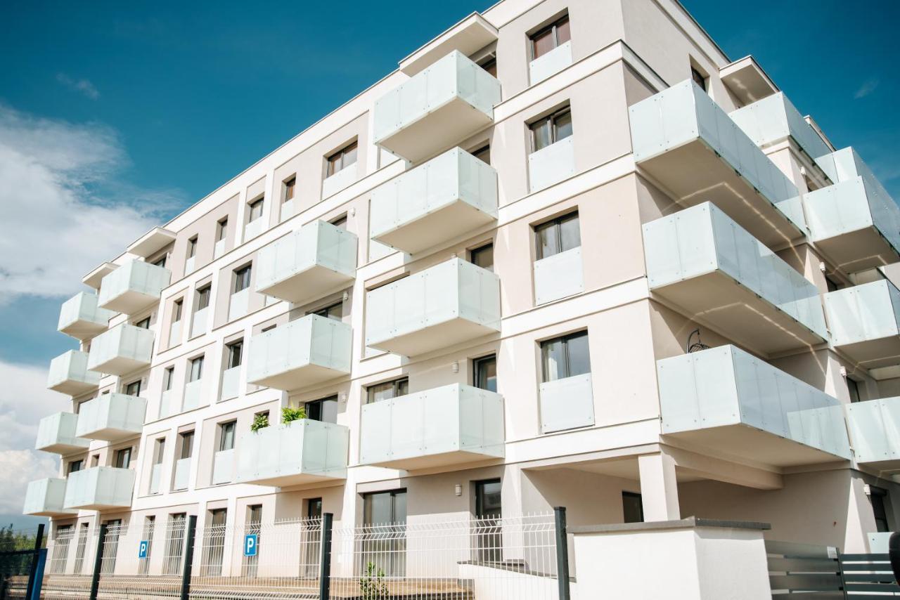 Apartamenty Czestochowa Eu 'Garaz Gratis' Ngoại thất bức ảnh
